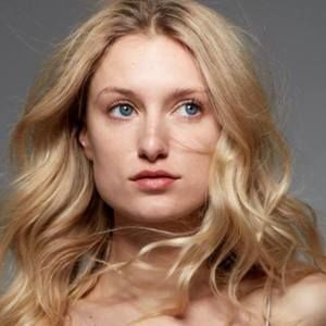 Meet your Posher, Lilly